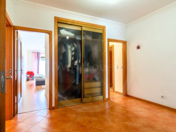 ID0cbd7f01-0000-0500-0000-0000137ce7c0