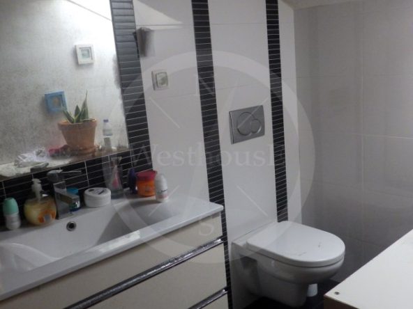 Sotão casa de banho.