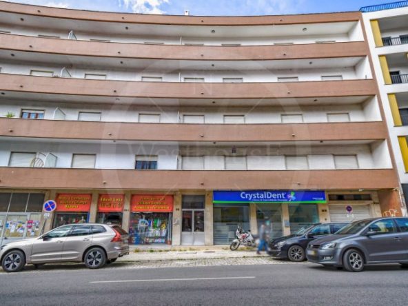 33 Fachada do Prédio